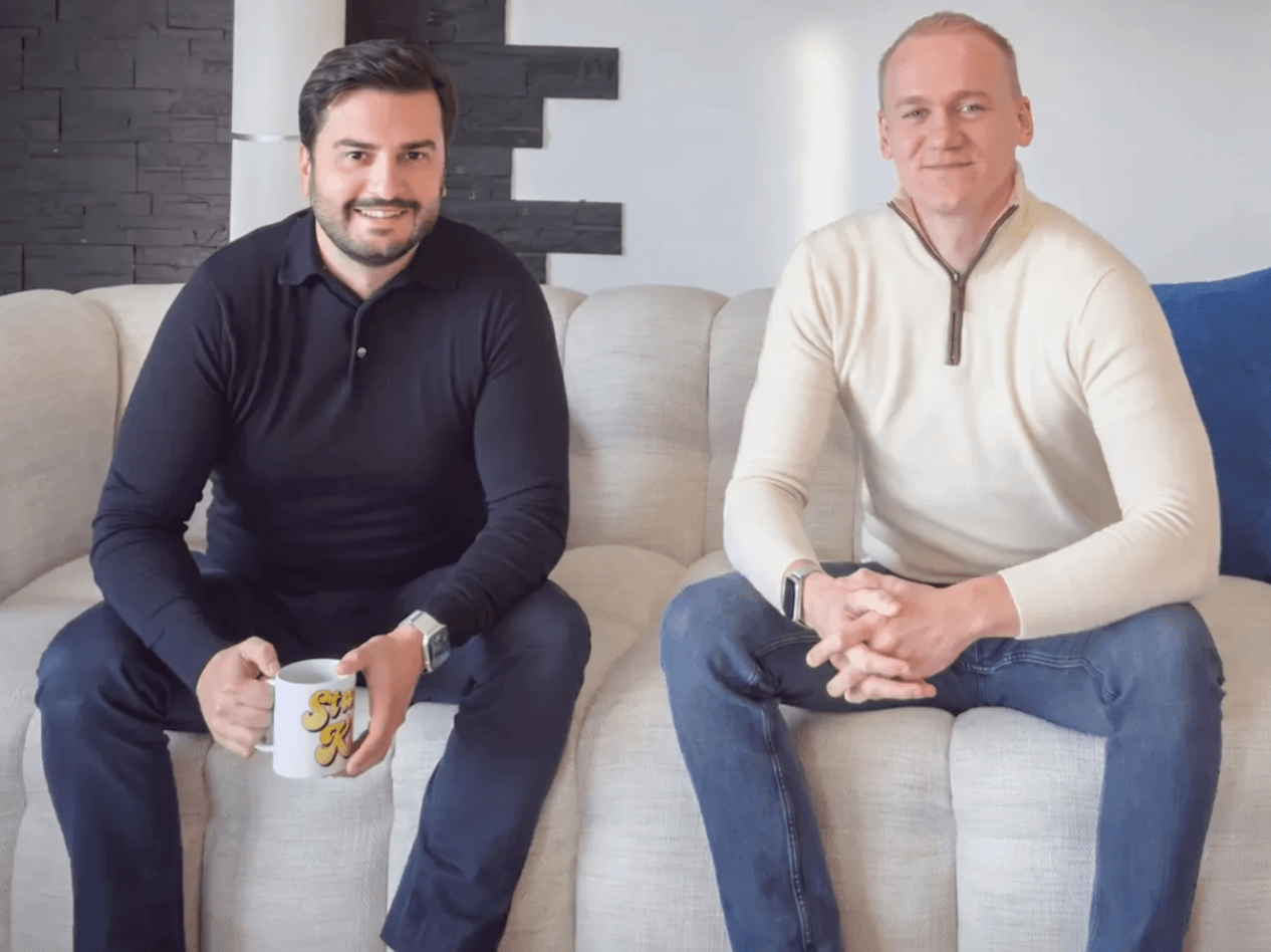 Portrait des fondateurs de l'agence Koul Alexandre et Matthieu, fondateurs de Koul